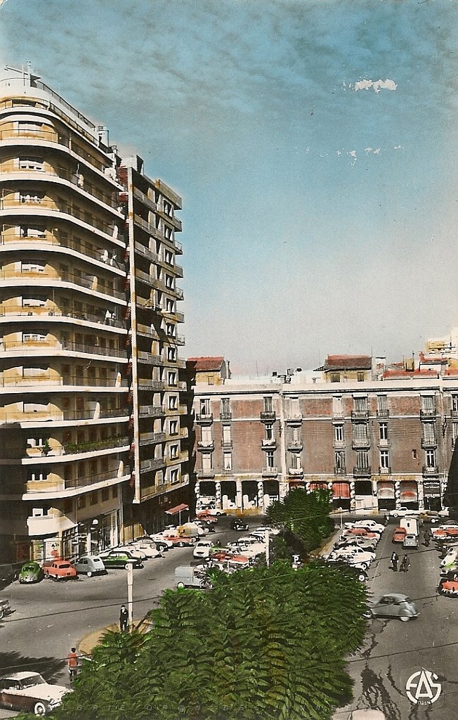 415-la place Hoche.jpg